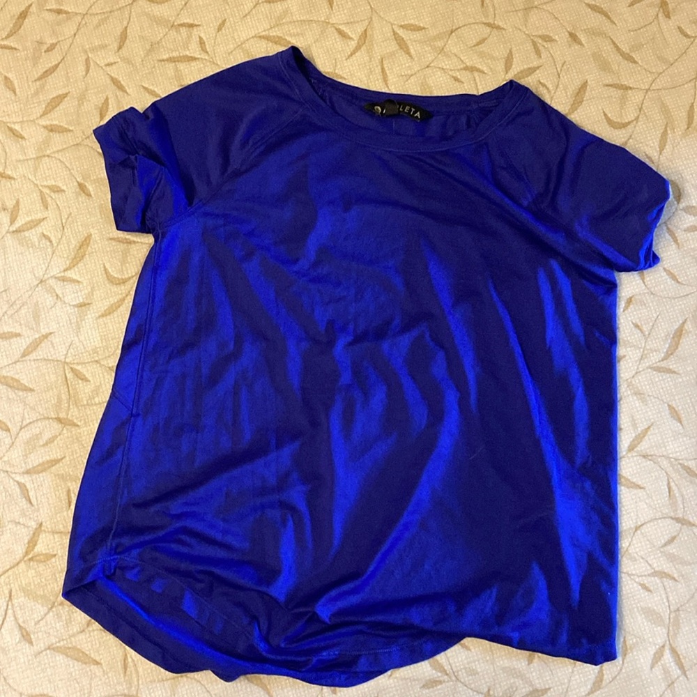 Athleta workout top